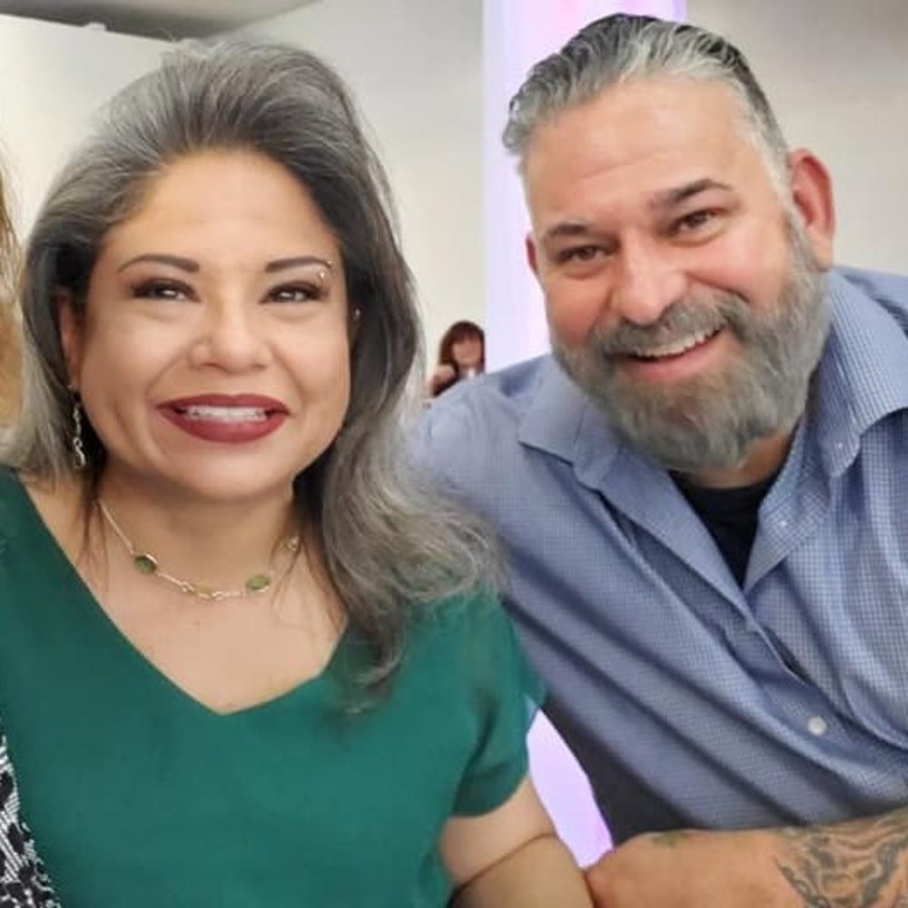 Meet your Posher, Ester